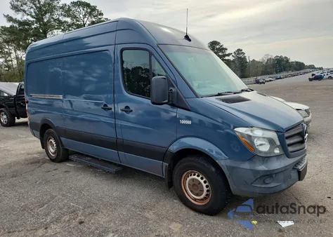 2018 Mercedes-Benz Sprinter 2500 z USA, uszkodzony, nr VIN WD3PE7CD2JP634341